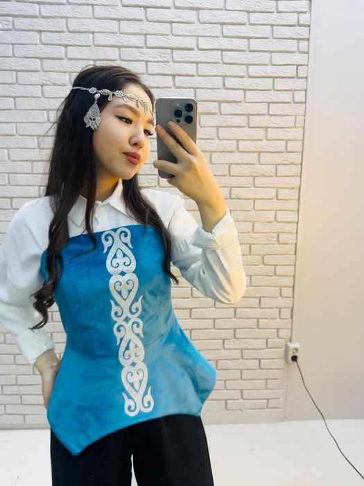 Национальный жилет