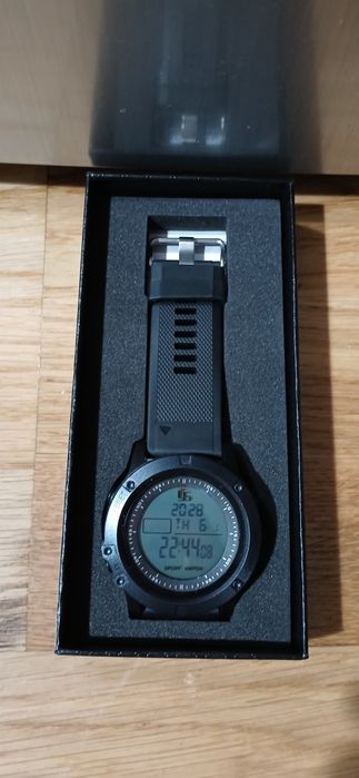 Ceas de mana  electronic