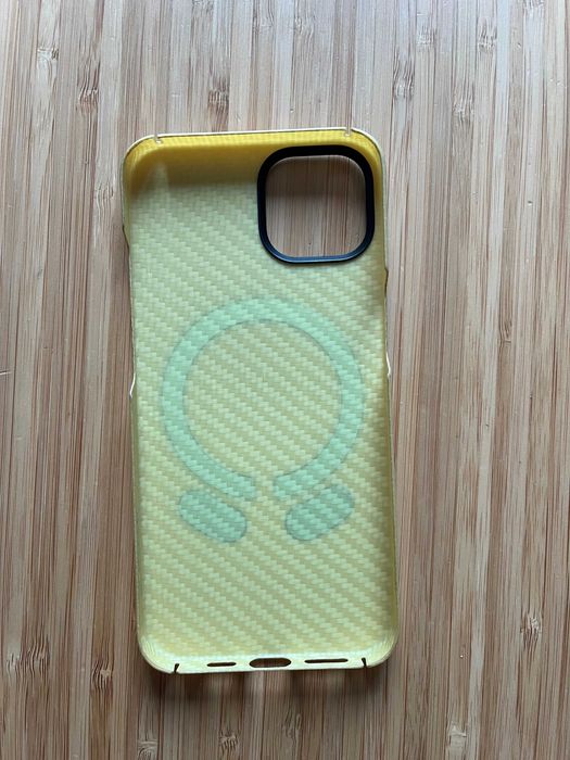 Кевларен кейс с MagSafe за iPhone 13