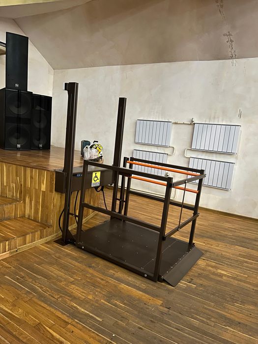 Вертикальные подъёмники для инвалидов