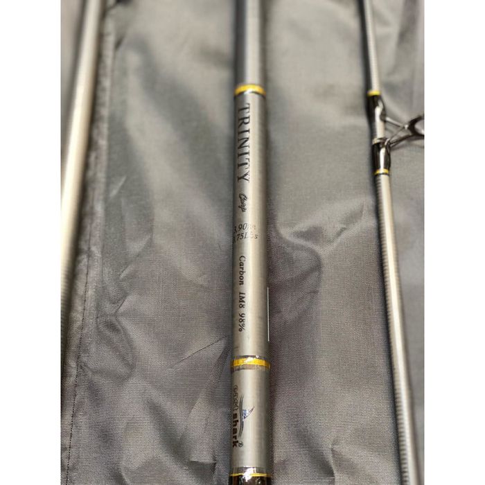 Set 4 lansete EastSark Trinity 3,90m/3,75lbs/3seg si 4 mulinete XY70