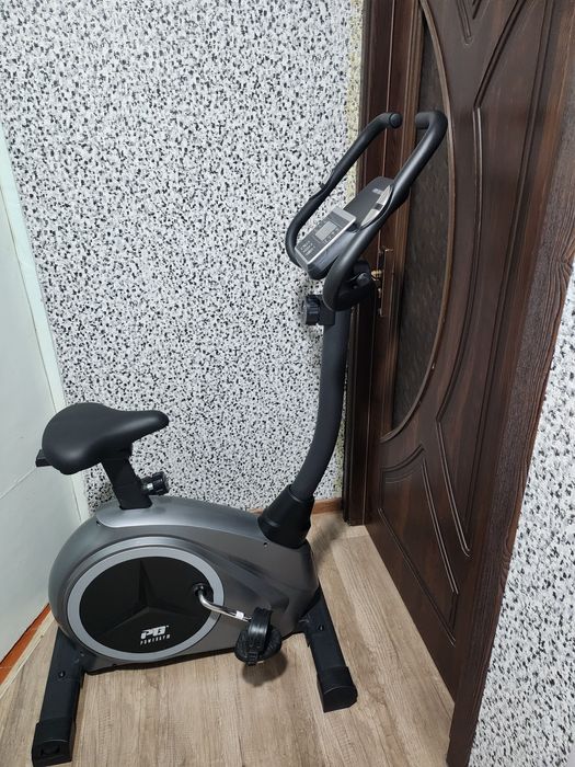 Велотренажёр б/у.