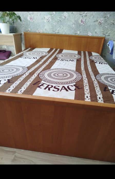 Продам кровать 160/2 м