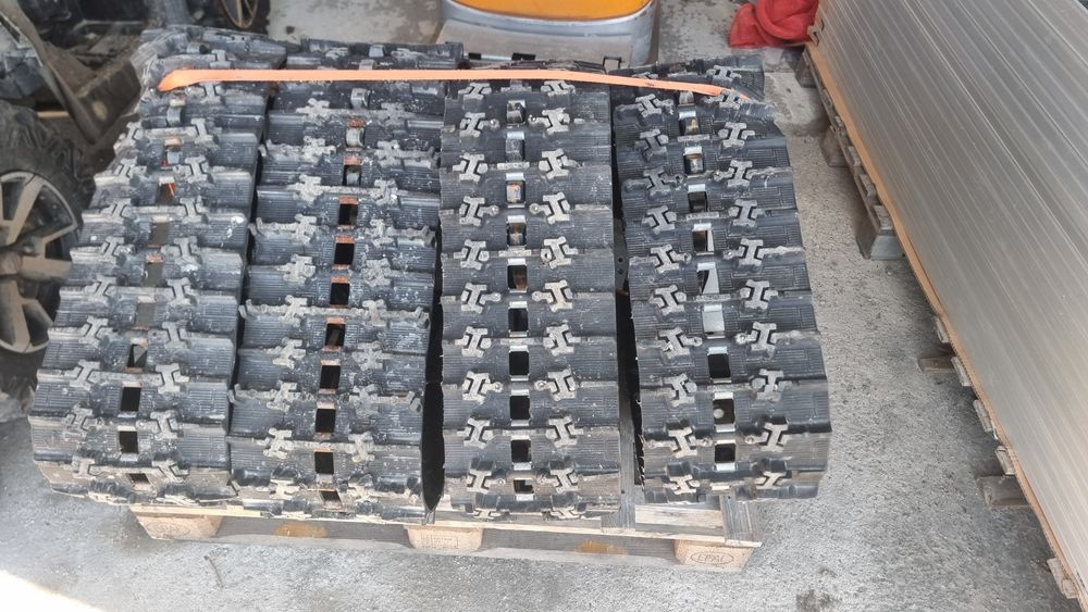 Продавам тракове за сняг за атв/утв