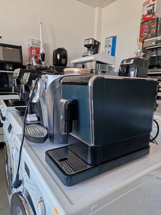 Кафе машина робот Tchibo Esperto Caffe