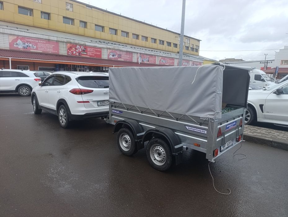 Продам прицеп новый