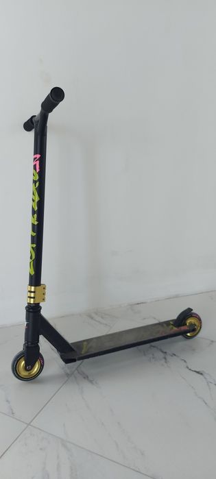 Продам самокат для трюков. Качественный