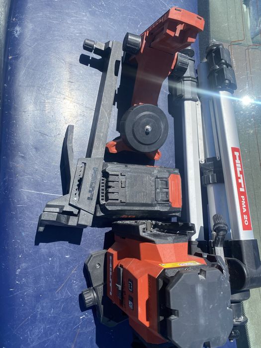 Nivela laser HILTI PM 50-22, an 2024