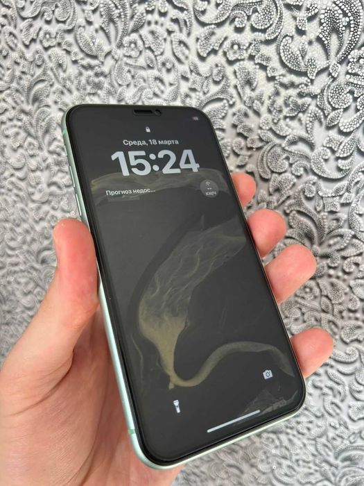 Айфон 11 в идеальном состоянии