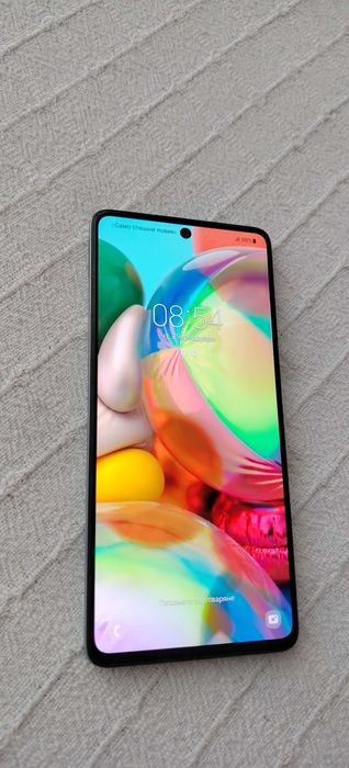Продавам Samsung Galaxy