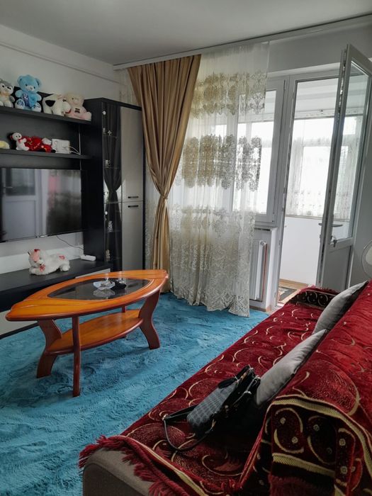 Inchiriez apartament pitesti zona expo parc