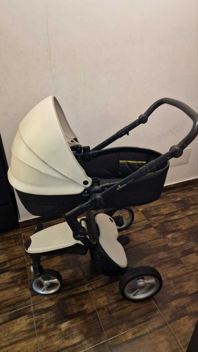 Продавам мултифункционална детска количка Mima Xari летен и зимен вариант комплект с преносимо кошче