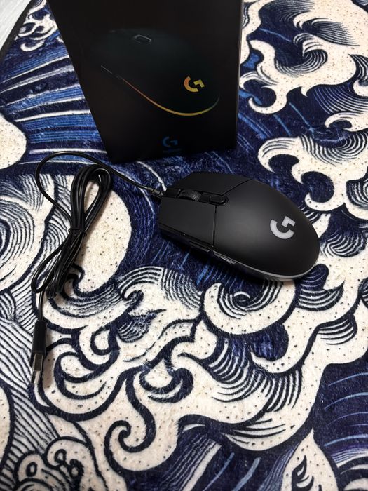 Mouse Logitech nou, nefolosit, g102