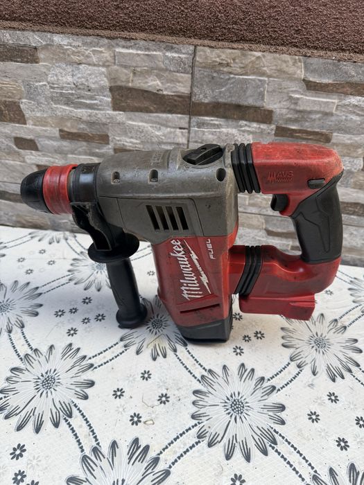 Акумулаторен безчетков перфоратор Milwaukee M18CHPX-0X, 18 V, 4 J,
