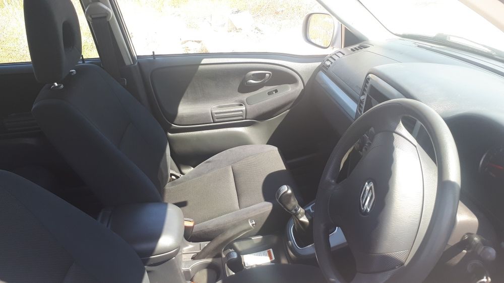 Suzuki grand vitara 2.0i 2005 на части