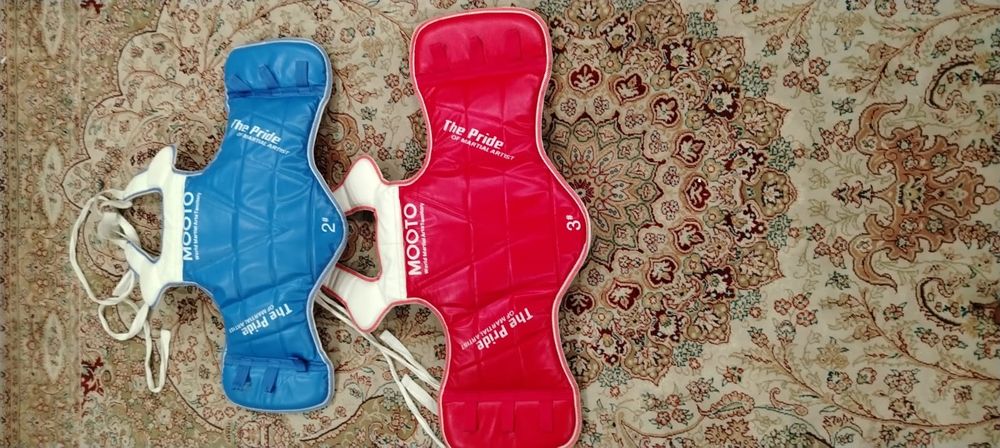 Спортивный желет