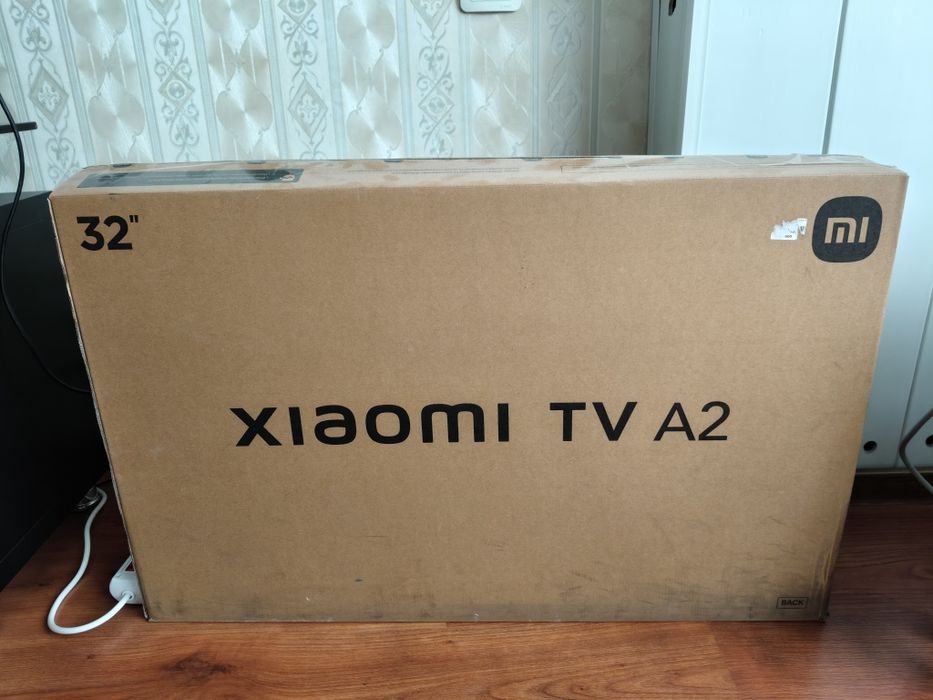Xiaomi TV a2 32 смарт тв в отличном состоянии