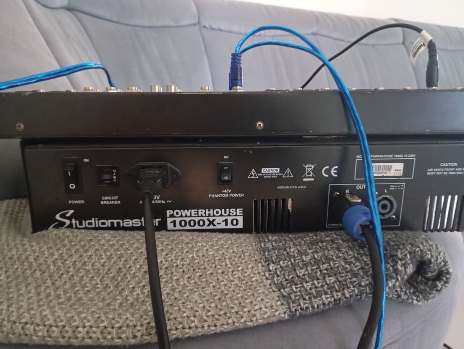 Mixer activ cu putere 2×500 studio master