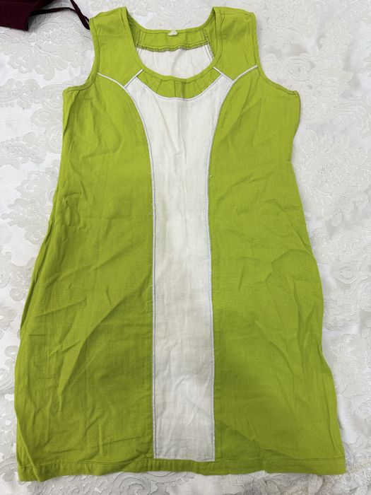 Все платья по 2000 тг