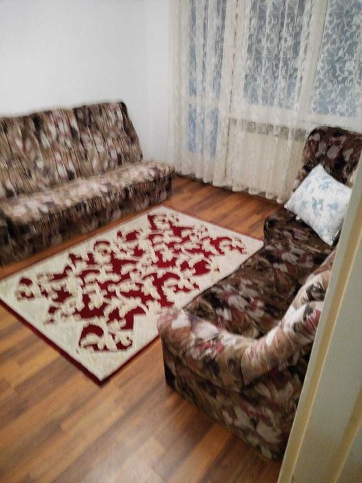 Inchiriez ap.3 camere BRASOV