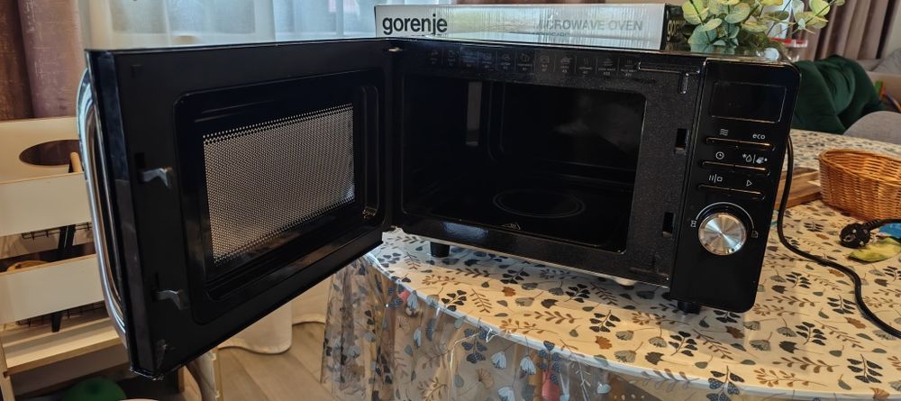 Cuptor microunde Gorenje MO20S4BC