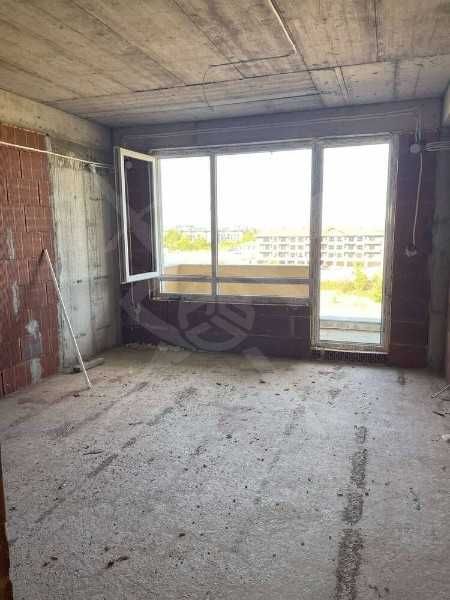 Продава се Двустаен апартамент в Пловдив, Остромила - 64 кв.м за 1235 €/кв.м - Снимка #2