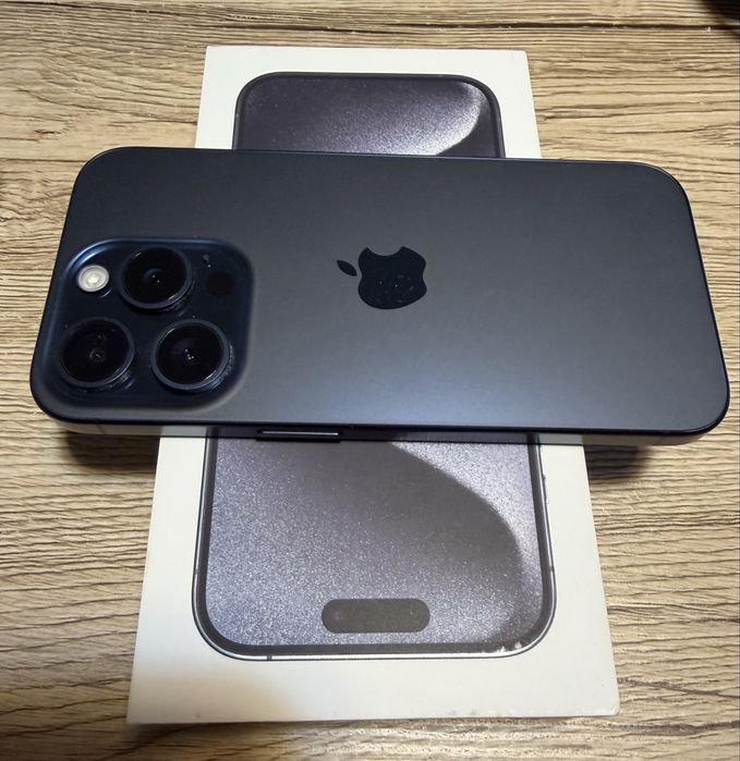 Iphone 15 pro 256 nevelocked