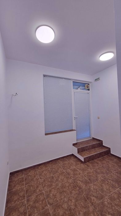 Помещение под наем в район на Христо Ботев, гр. Варна