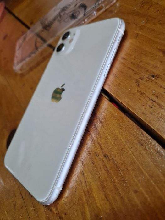 Telefon iphone 11