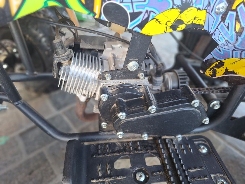 Vand mini ATV  in stare foarte buna, ingrijit, pregatit de mers