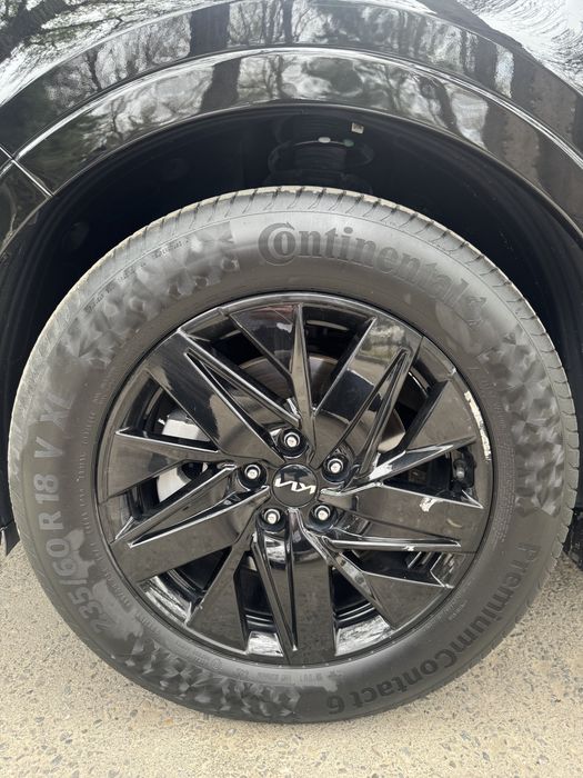 Kia Sorento Disak balon sotiladi R18