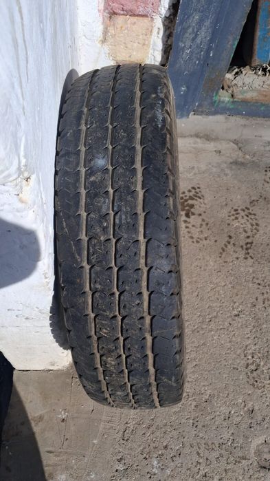 Продается резина на Газель