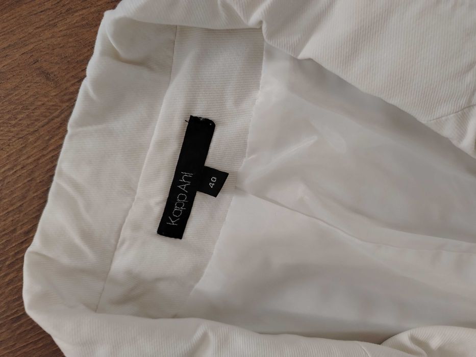 Дамски сака в добро състояние