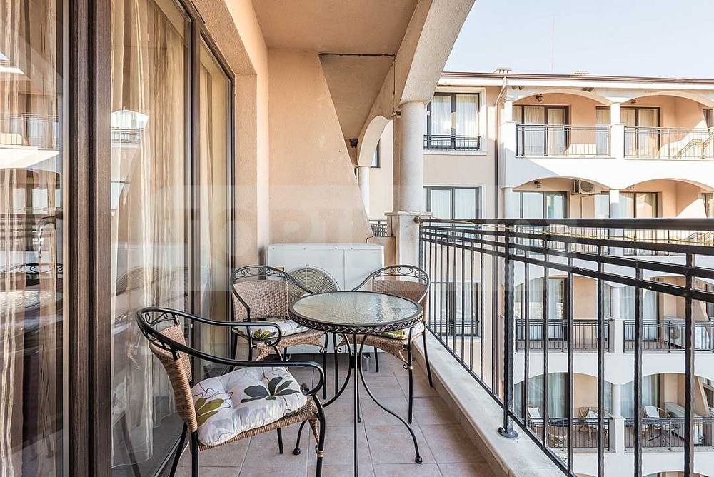 Дава се под наем Двустаен апартамент в к.к. Златни пясъци - 68 кв.м за 900 € - Снимка #10