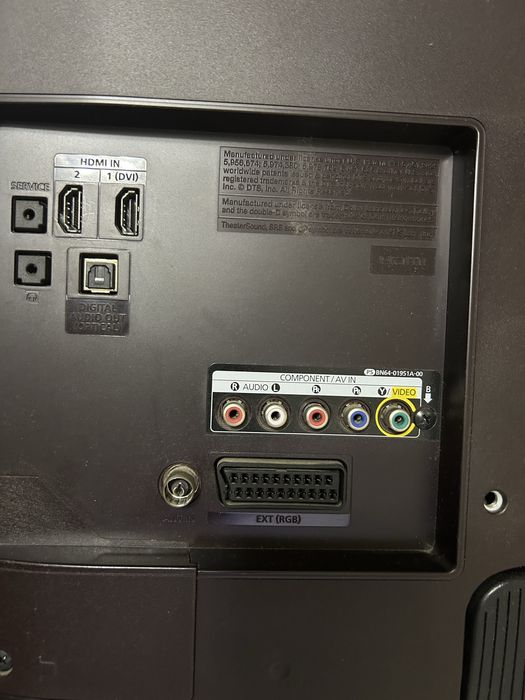 Продам телевизор Samsung UE32EH4030