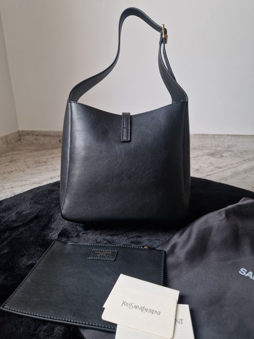 Saint Laurent Le 5 A 7 Supple Small Black