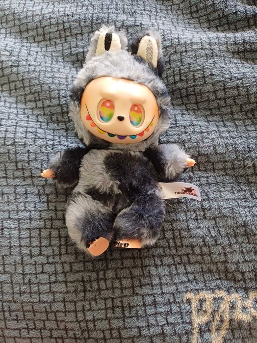 Лабубу секретная игрушка