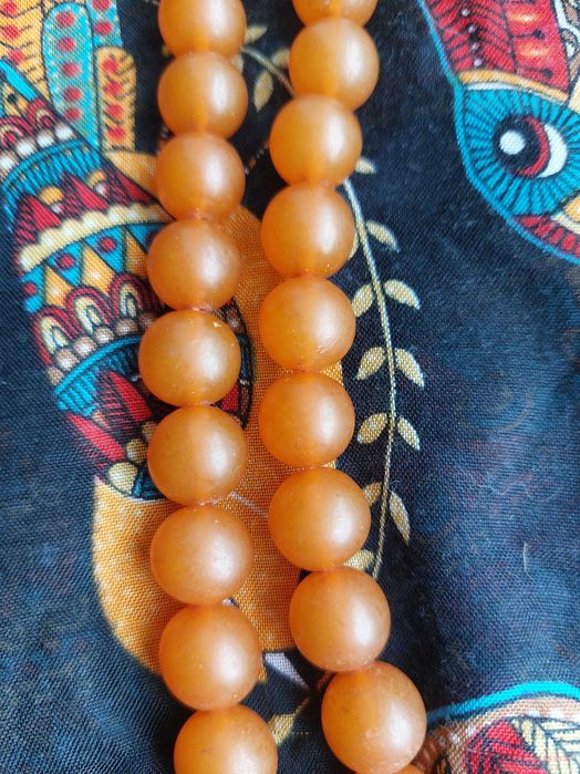 Бусы медовый янтарь. Янтарные СССР