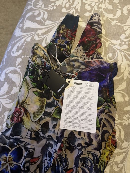 Vand colanti Dsquared marimea S noi cu eticheta