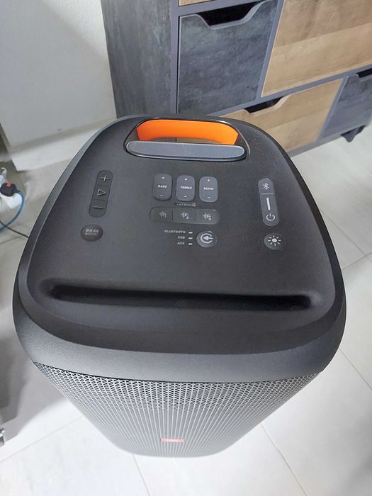JBL Partybox 310 Като нова.