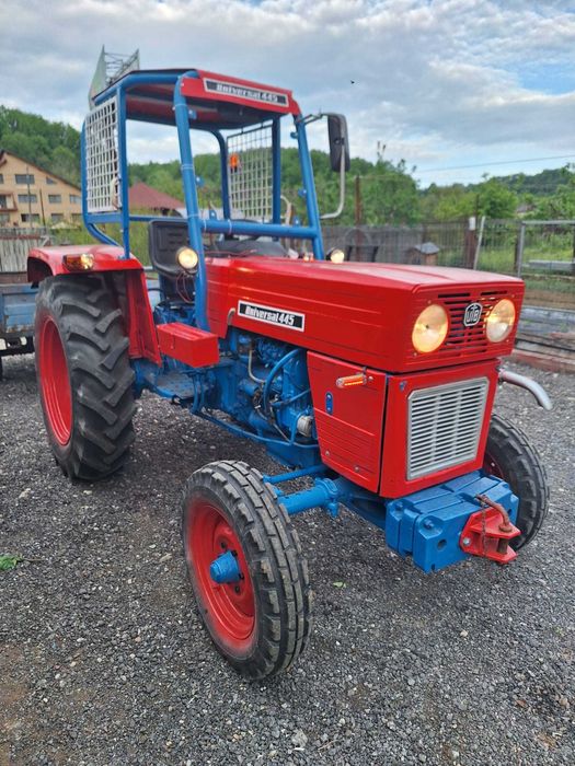 Tractor UTB 445 vr