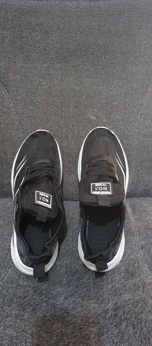 Кроссовки мужские летние