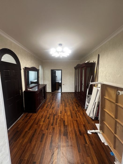 Chilonzor 16kv sotiladi