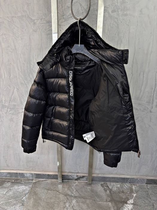 Oferta!! Geaca impermeabila Dsq, calitate luxury,am mai multe mărimi