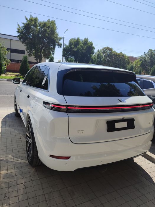 Li 7  Ultra 2025 рестайлинг