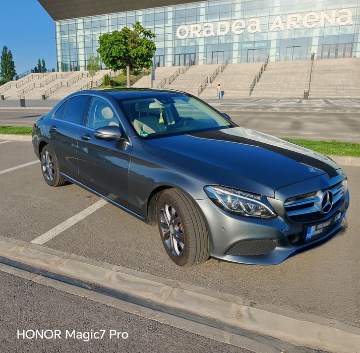 Mercedes Benz C220d