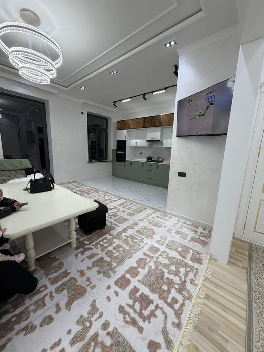 Сдаётся 3х комнатная квартира студия