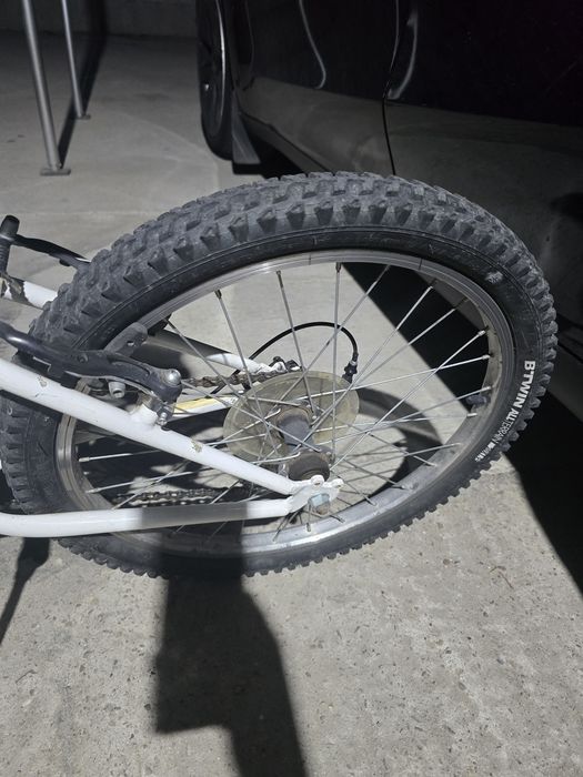 Bicicleta Decathlon rockrider st120 20"
