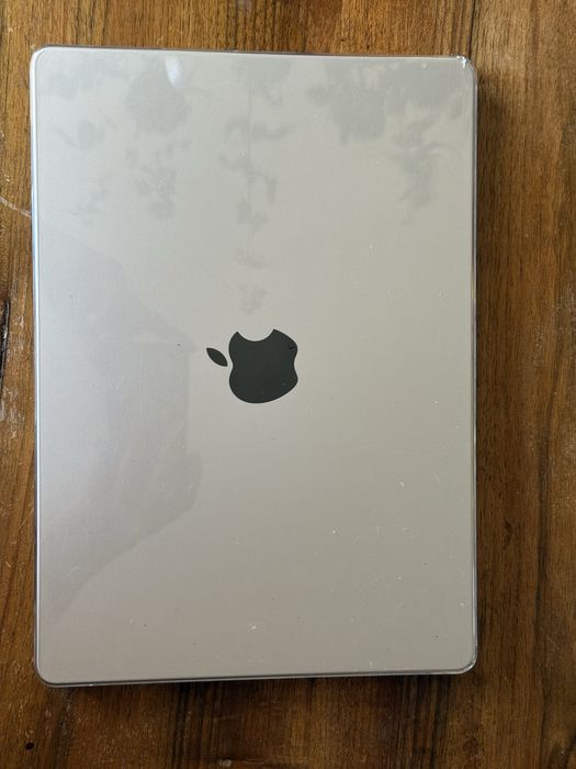 Macbook Pro 14’  1TB, 2022 като нов