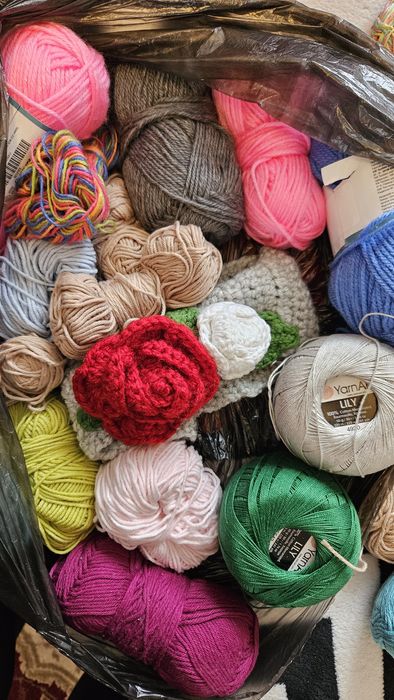 Fire de tricotat/crosetat si patratul bunicii